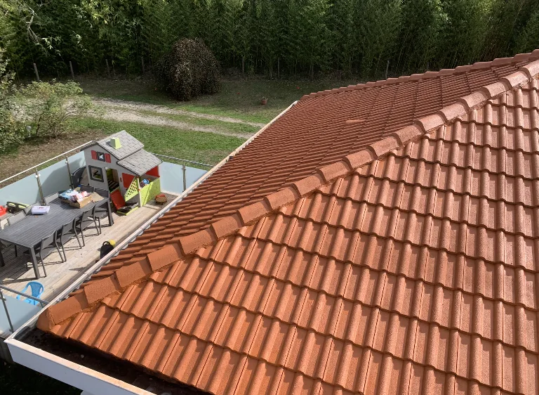 Pose de tuiles terre cuite neuve — couvreur Limoges Chardelin Renov